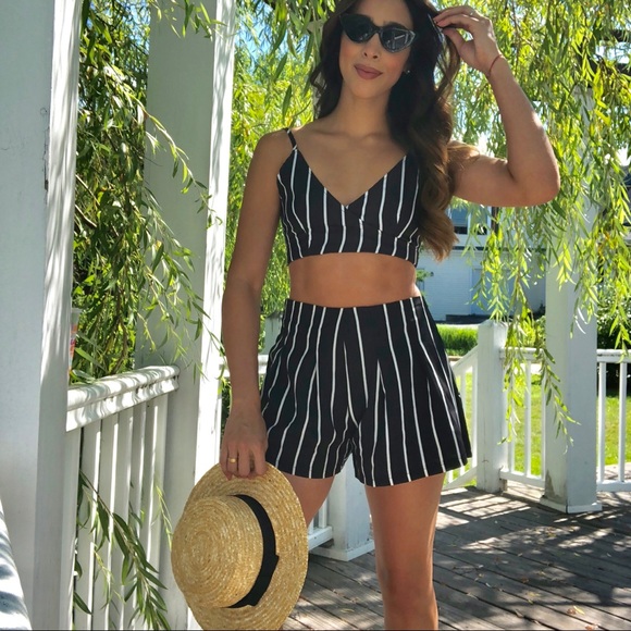 2 piece set - Picture 2 of 5